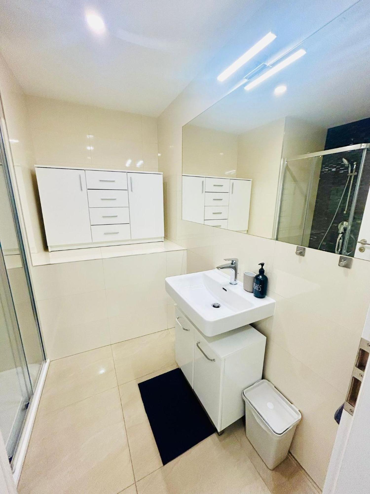 New Design & Style Apartments 50M From Wenceslas Square Praha Exteriér fotografie
