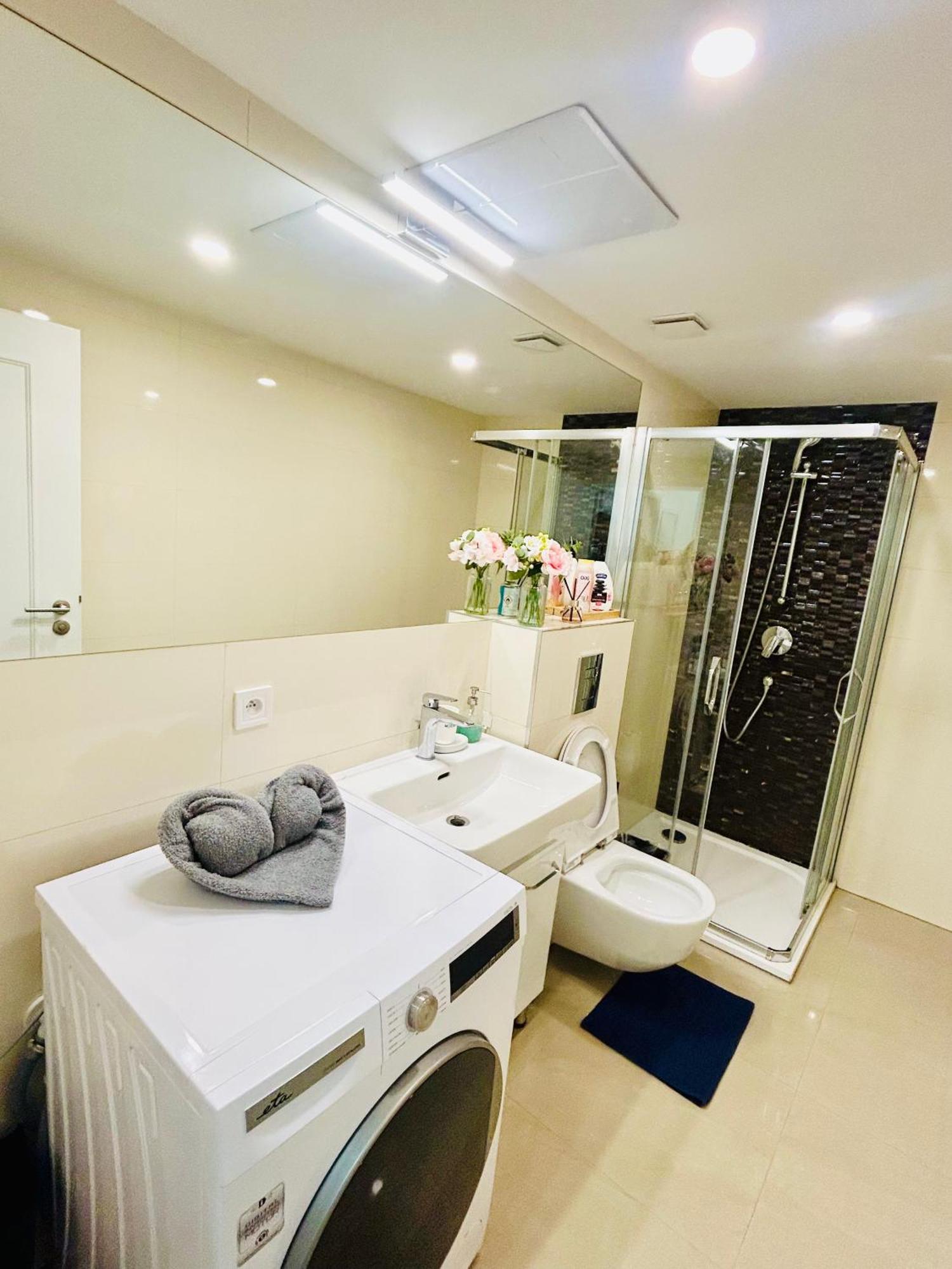 New Design & Style Apartments 50M From Wenceslas Square Praha Exteriér fotografie